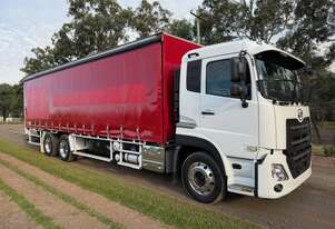 2019 UD Quon, 195k kms, 400hp, auto, 14 pallet with tail lift