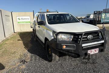 2020 Toyota Hilux 4x4 Workmate Diesel (Auto) (Ex Lease)