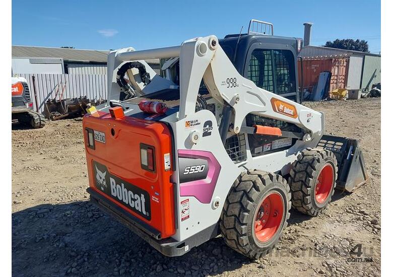 Bobcat S590