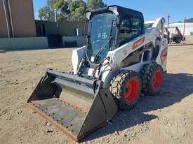 Bobcat S590 - picture0' - Click to enlarge