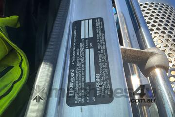 2019 Kenworth T909 Prime Mover