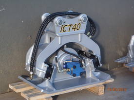 EXCAVATOR COMPACTION PLATE ATTACHMENT FRC40 - picture0' - Click to enlarge