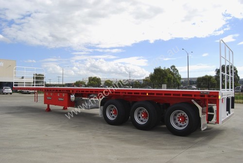 STRAIGHT DECK TRAILERS