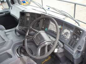 1999 Scania P94  - picture0' - Click to enlarge