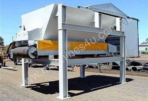 Thomas Feed Hoppers 10m3 FOR SALE