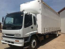 ISUZU FVR 950 TAUTLINER - picture2' - Click to enlarge