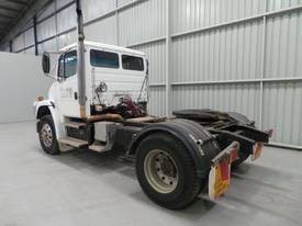 1995 Freightliner FL106 Prime Mover - picture1' - Click to enlarge