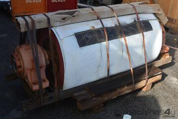Belt conveyor tail or bend pulley 650mm x 1200mm Lagged roller and bearings