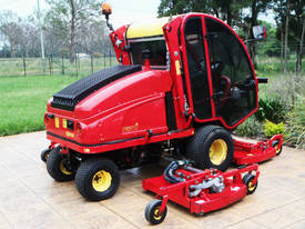 Gianni Ferrari T6 Kubota Out Front Ride On Mower - picture1' - Click to enlarge
