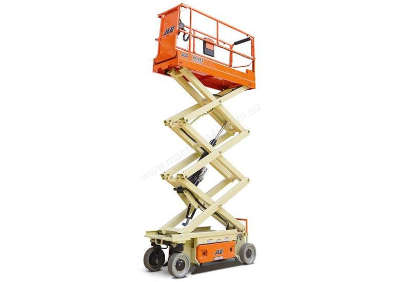 caption JLG 2032ES Electric Scissor Lifts