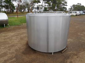 STAINLESS STEEL TANK, MILK VAT 2800 LT - picture0' - Click to enlarge