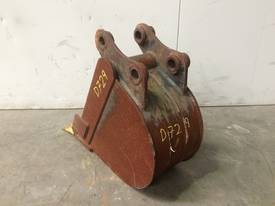 270MM TOOTHED BUCKET WITH NEW TEETH SUIT 2-3T EXCAVATOR D729 - picture1' - Click to enlarge
