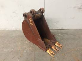 270MM TOOTHED BUCKET WITH NEW TEETH SUIT 2-3T EXCAVATOR D729 - picture2' - Click to enlarge