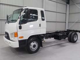 Hyundai HD75 Cab chassis Truck - picture0' - Click to enlarge
