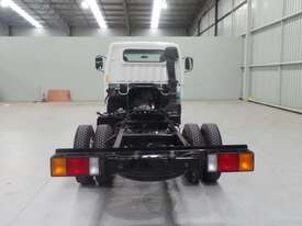 Hyundai HD75 Cab chassis Truck - picture2' - Click to enlarge