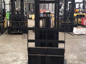Crown Walkie Stacker - Price Reduced! - picture1' - Click to enlarge