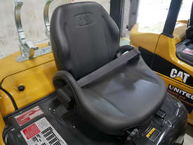 Caterpillar 2.5 Tonne LPG Counterbalance Forklift - picture1' - Click to enlarge