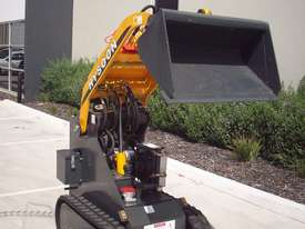 Tracked 800mm wide mini digger mini loader 23HP B&S twin lever control double pump - picture2' - Click to enlarge