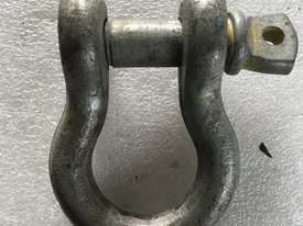 Bow D Shackle 4.7 ton 19mm Rigging Equipment - picture0' - Click to enlarge