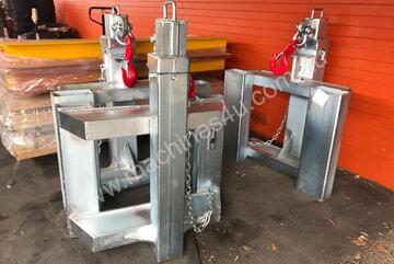 ACTIVE FORKLIFTS - Forklift Jib Fixed Short Zinc Plated Extents to 2m 10 Ton Syd