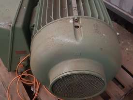 Pope Electric Motor 110 Kw - picture0' - Click to enlarge