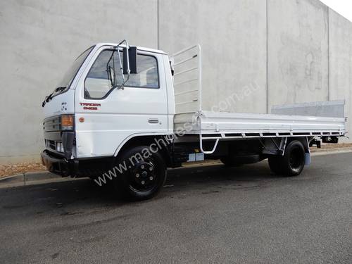 Ford Trader 0409 Tray Truck