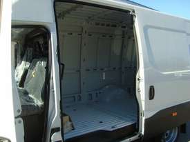 Iveco DAILY 50C 17/18 Van  - picture0' - Click to enlarge
