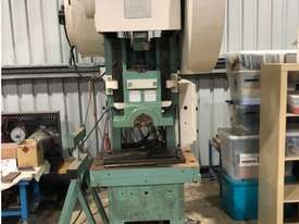 Mechanical 40T Power Press - picture0' - Click to enlarge