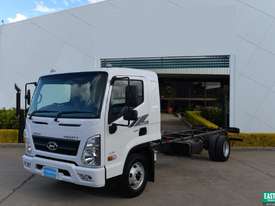 2019 Hyundai MIGHTY EX8  Cab Chassis   - picture0' - Click to enlarge