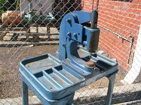 Kick Press Hole Eyelet Punch - picture0' - Click to enlarge