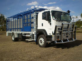 Isuzu FXD Stock/Cattle crate Truck - picture0' - Click to enlarge