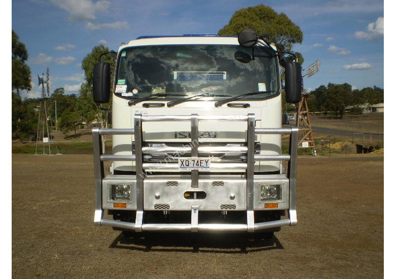 caption Isuzu FXD Stock/Cattle crate Truck