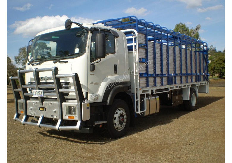 caption Isuzu FXD Stock/Cattle crate Truck