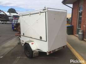 2004 Treg Single Axle - picture2' - Click to enlarge
