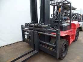 Used Forklift: R70L Genuine Preowned Linde 7t - picture1' - Click to enlarge