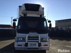2006 Isuzu FVL 1400 LWB - picture1' - Click to enlarge
