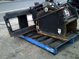 PC-205 cold planer , 450mm x 200mm - picture0' - Click to enlarge