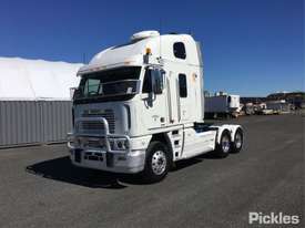 2005 Freightliner Argosy 110 - picture2' - Click to enlarge