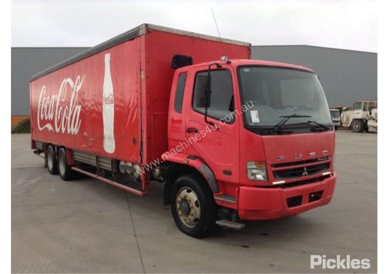 caption 2009 Mitsubishi Fuso Fighter 14 FN63