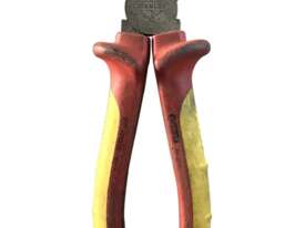 Stanley VDE Combination Pliers 84-001 IEC 60900 1000V - picture0' - Click to enlarge