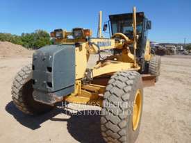 KOMATSU GD 655-3 Motor Graders - picture1' - Click to enlarge