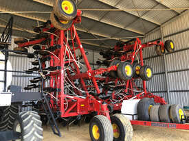 2015 Bourgault 3320-76 Air Drills - picture0' - Click to enlarge