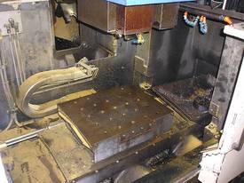 Hitachi Seiki VM40 twin pallet VMC - picture1' - Click to enlarge