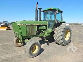 JOHN DEERE 4640 2WD Tractor - picture0' - Click to enlarge
