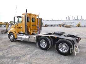 CATERPILLAR CT630 Prime Mover (T/A) - picture2' - Click to enlarge