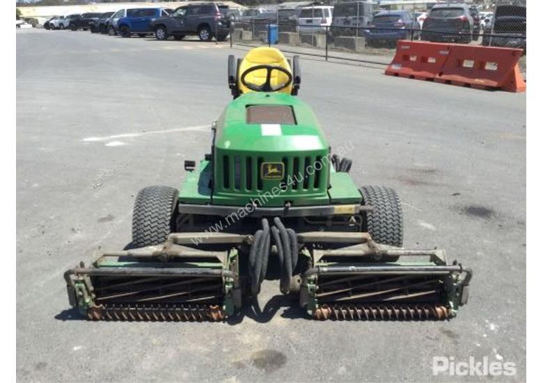 caption John Deere 2653A