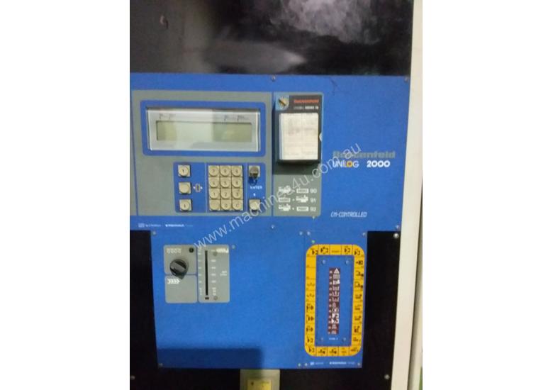 caption Plastic Injection Moulding Machine