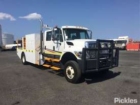 2009 International 7400 Workstar - picture0' - Click to enlarge