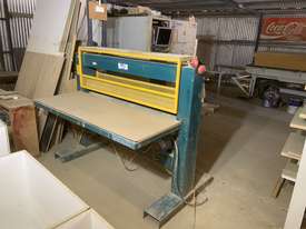 Postformer pinch roller mason mitre machine - picture0' - Click to enlarge