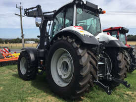 Valtra  T144H FWA/4WD Tractor - picture1' - Click to enlarge